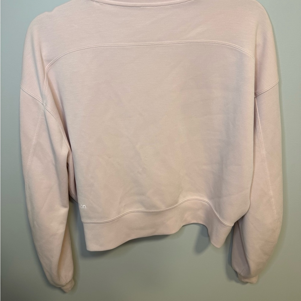 Lululemon Softstreme Perfectly Oversized Cropped Crew Soft Pink - Picture 2 of 6